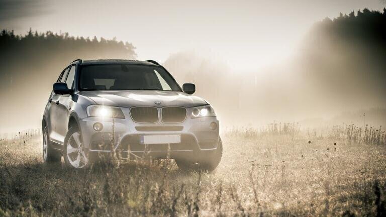 Should Big Car Adverts Be Banned?