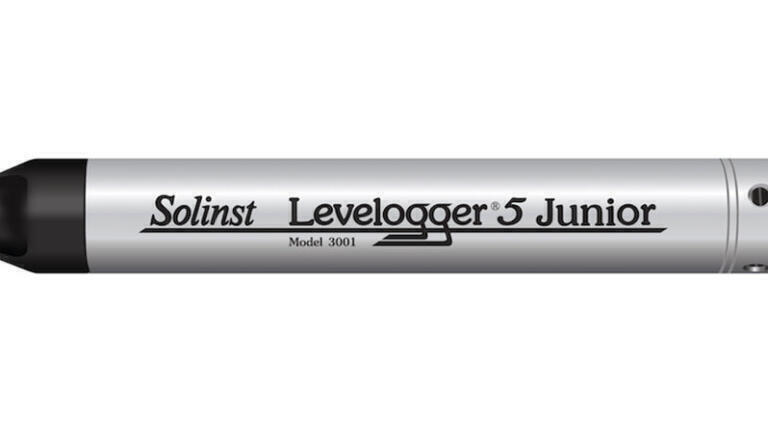 Cost-effective water level datalogging