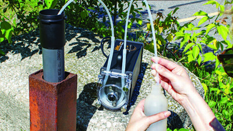 Convenient peristaltic pump for shallow groundwater sampling