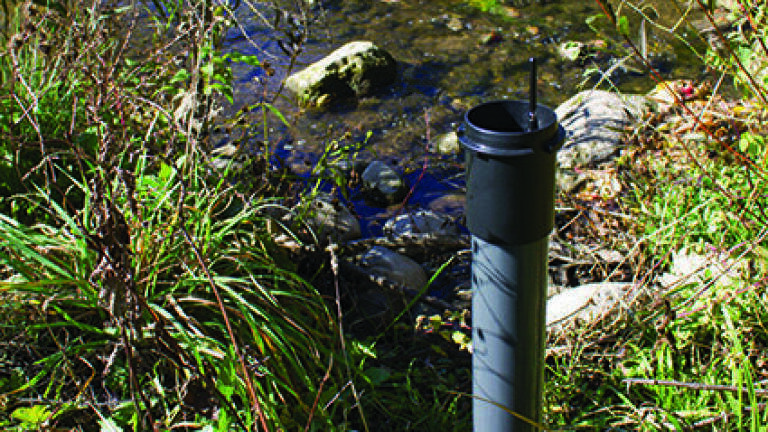 Plug and play telemetry for water level dataloggers