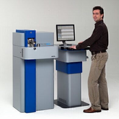 Stationary metal analyzer with CCD technology now in its fifth generation