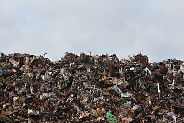 What Are the EU Concentration Limits on Chemical Pollutants in Waste? - Vimarsana News