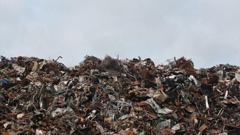 What Are the EU Concentration Limits on Chemical Pollutants in Waste?