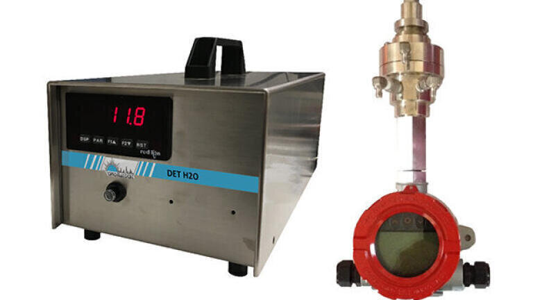 Moisture monitoring in gaseous matrices