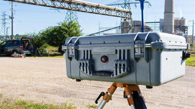 Real-time fugitive dust emissions monitoring