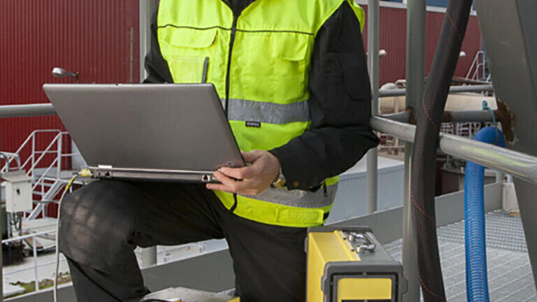 Gas and emission monitoring experts on hand for a chat about your environmental monitoring requirements at AQE