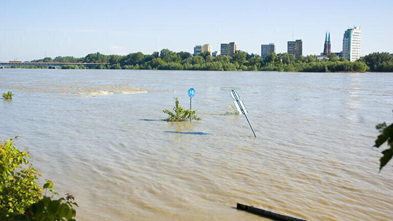 Specialist help for meteorological observations to mitigate impacts of flooding in Poland