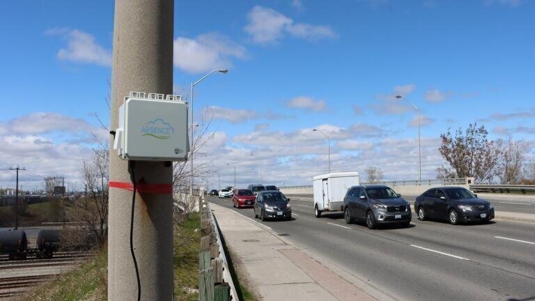 "AirSENCE" - an "Advanced, Accurate and Affordable" caaqMMS for Urban Air Maapping