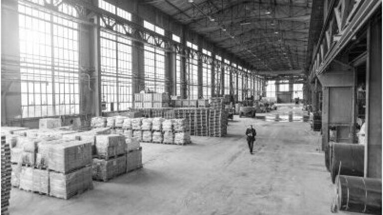 Production and storage areas, large industrial warehouses