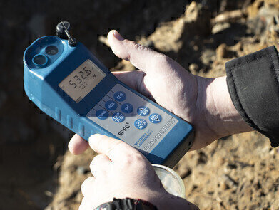 Ground-breaking water quality analyser puts laboratory precision in the palm of your hand