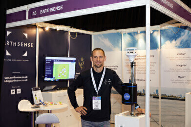 Earthsense Wins Best Supplier Service Award at AQE 2022