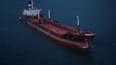 UN rushes to prevent Yemen oil tanker spilling environmental pollutants