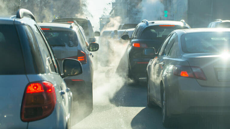 Delhi wrestles with surge in airborne particulates from vehicle emissions