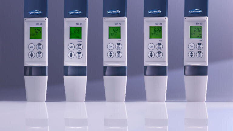 Electrochemical measurement accuracy for all applications - especially mobile