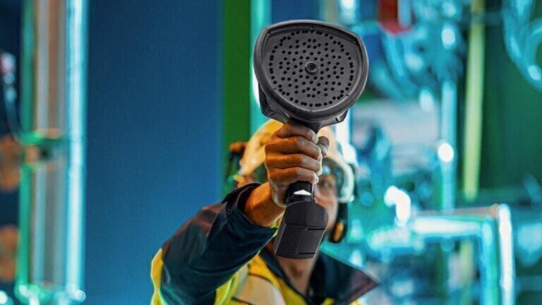 Acoustic air leak detectors reduce carbon dioxide emissions