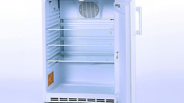 Safe and energy-efficient water analysis in the laboratory