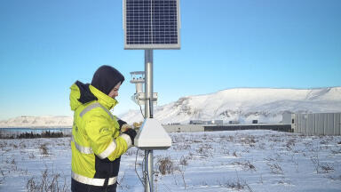 Supporting your air quality monitoring system when you can’t get to it