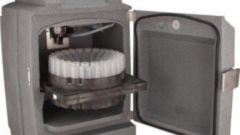 Corrosion-Proof, High-Efficiency Refrigerated Sampler
