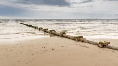Aston University microbiologist calls for public awareness and urgent action on raw sewage in UK seas
