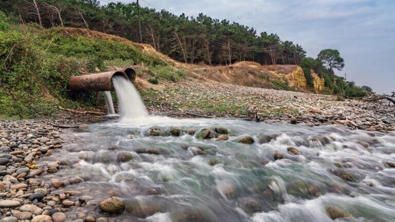 Monitoring the flow - the history of water data quality