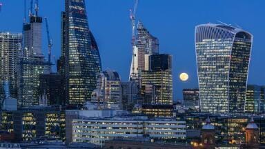 London: eight-year air quality overhaul slashes pollution incidences