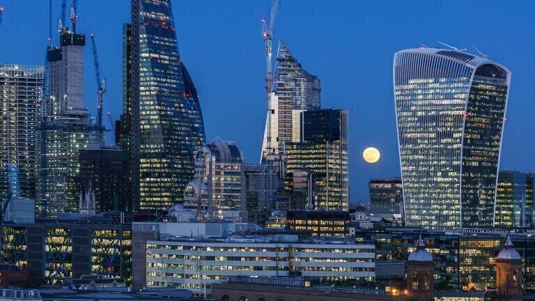 London: eight-year air quality overhaul slashes pollution incidences