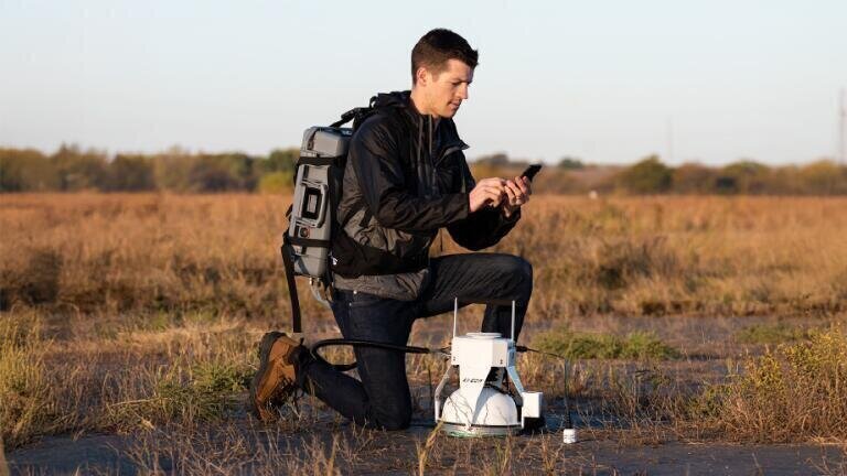 Proven solutions for survey and long-term soil gas flux monitoring