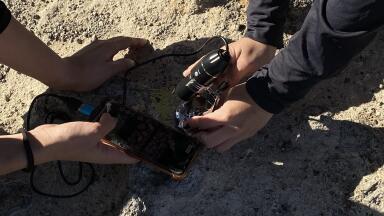 Can soil colour become a low-cost proxy for carbon monitoring?
