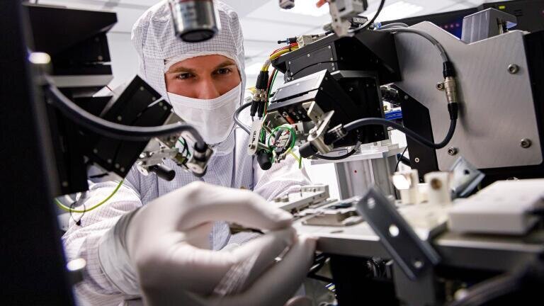 Topology and photonics: a route to more robust, scalable optical systems