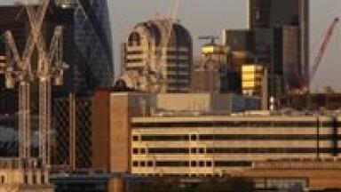 Engineers call for steps to improve London's air quality
