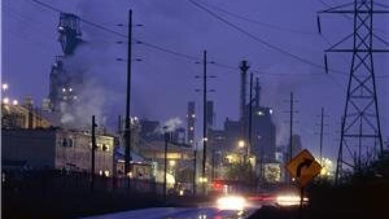 Environmental analysis of top companies estimates environmental damage
