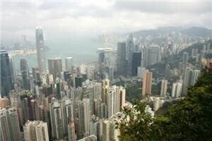 Air quality prompts Hong Kong government warning